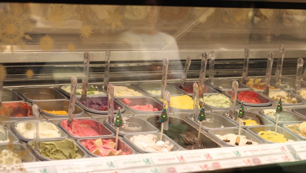 В джелато-баре на Пятницкой представлено более 40 вкусов мороженого